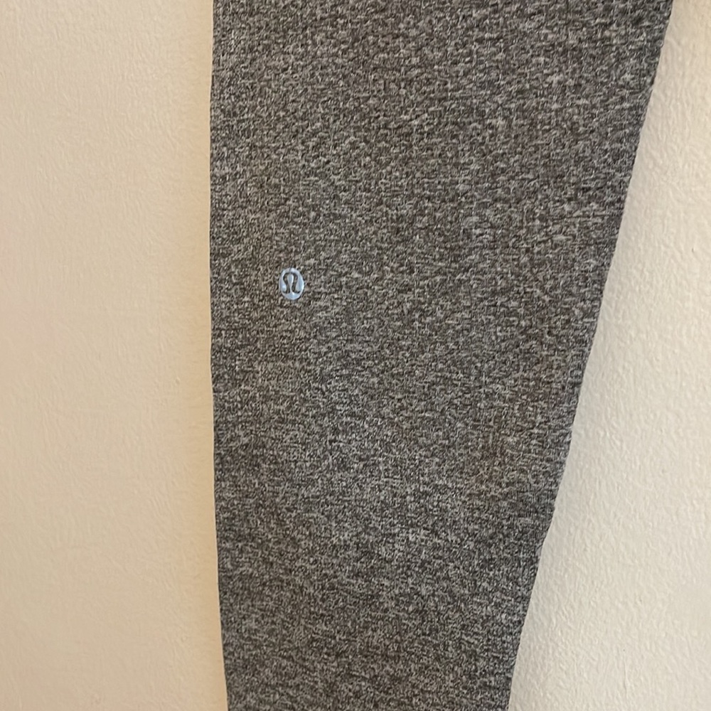 Lululemon Athletica Engineered Warmth Joggers | Size 4 | Gray & Sage - Picture 8 of 13